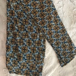 Lularoe autumn flower tall and curvy leggings new